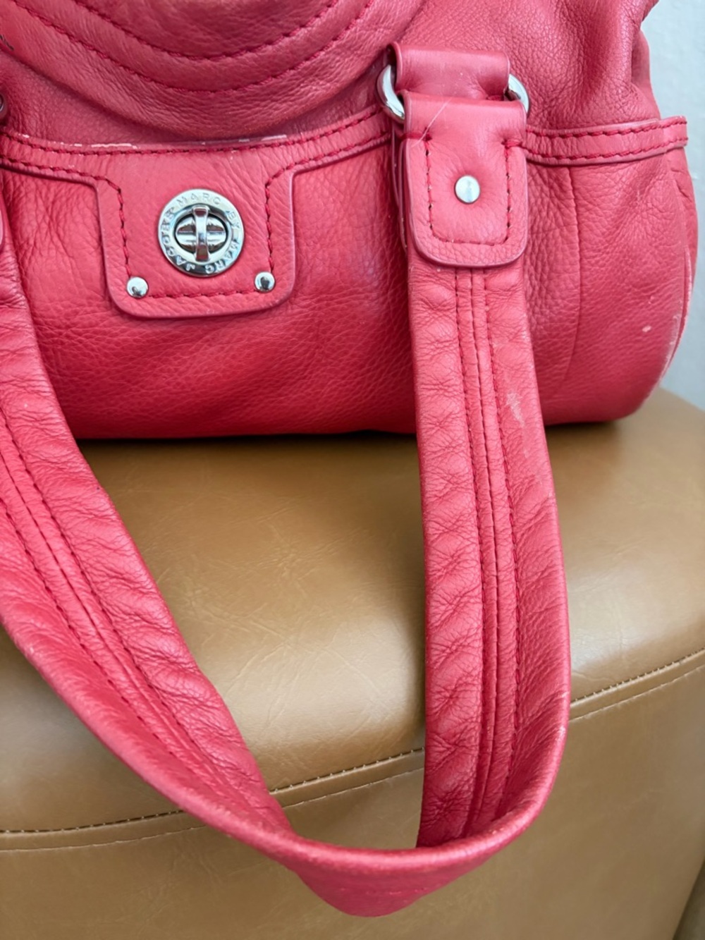 Marc Jacobs Coral-Red Leather Shoulder Bag - Picture 3 of 12